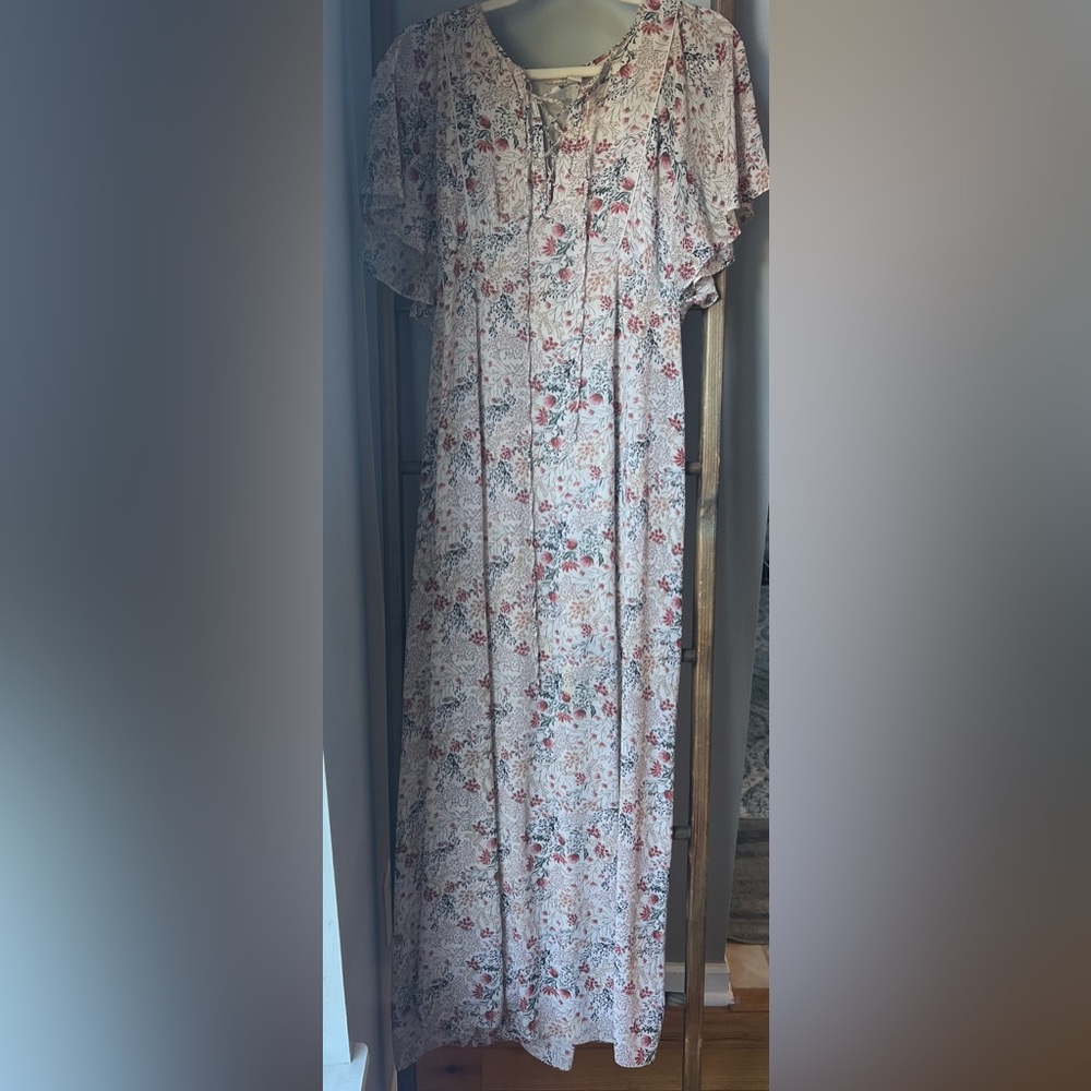Forever 21 dress size M floral